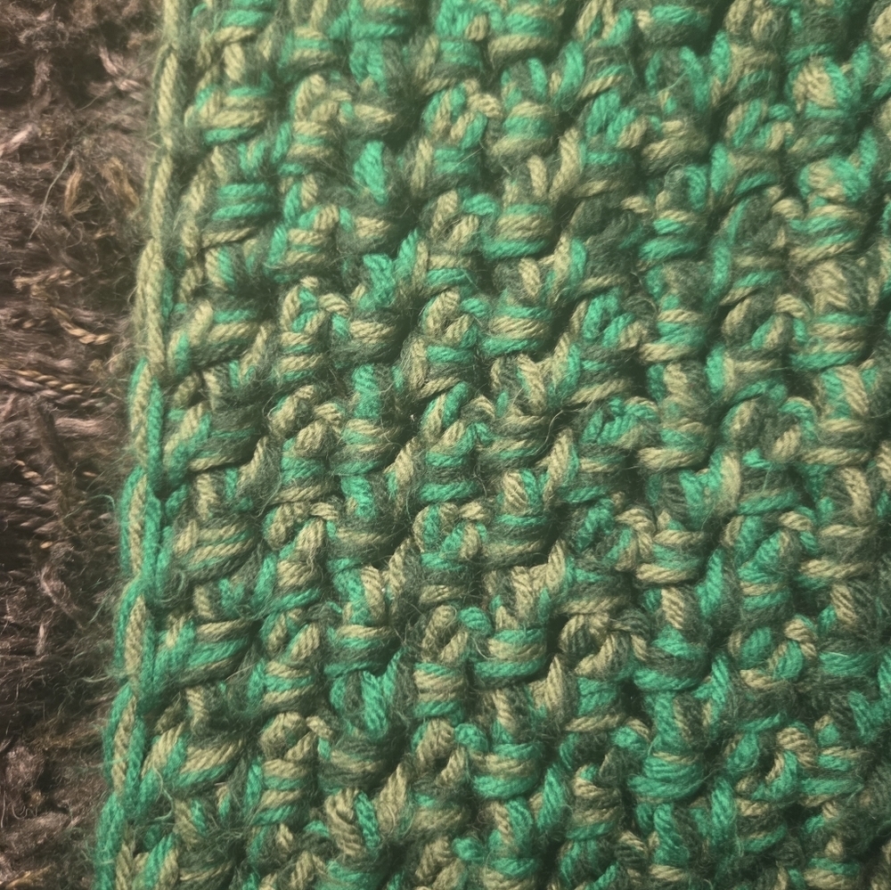 Vintage Handmade Crochet Afghan Throw Green/Gold Blend Retro 50” x 30” EUC - Picture 3 of 4